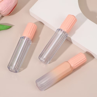 Design gear cover with brush plastic lip glaze tube in various colors