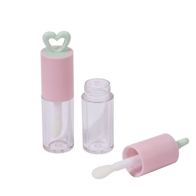 Custom Color 7ml Hollow Heart Plastic Lip Glaze Tube for Portable Lip Gloss Packaging