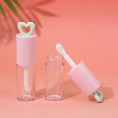 Custom Color 7ml Hollow Heart Plastic Lip Glaze Tube for Portable Lip Gloss Packaging