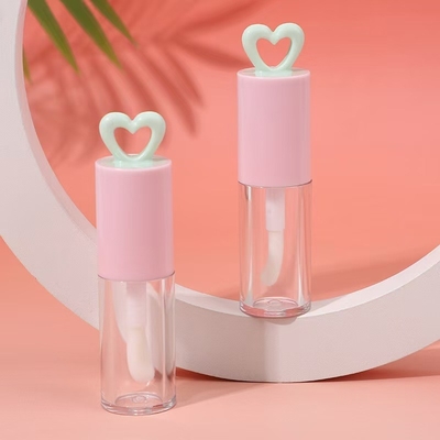 Custom Color 7ml Hollow Heart Plastic Lip Glaze Tube for Portable Lip Gloss Packaging