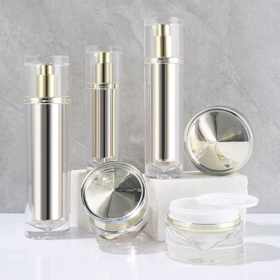 Light Gold Acrylic Mini Trigger Sprayer with Elegant Pump Dispenser and Customizable Tube Length for Skincare Packaging