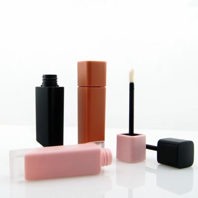 Customized 5ML Lip Gloss Tube With Matt Color Empty Packaging