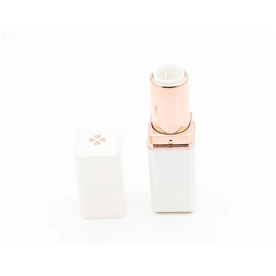 5-6g Capacity Square Empty Lipstick Tube with Four Leaf Clover Printing and Plastic Material