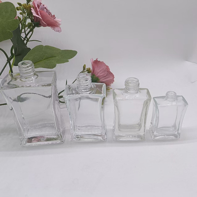 Customized 20ml 30ml & 50ml Glass Bottle With Aluminum Sprayer and Over Cap