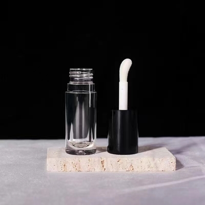 Cylindrical 6ml Materials Lip Gloss Tube with Screw Lid in Market