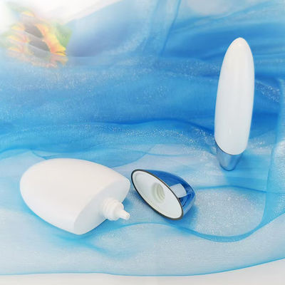 Customized 50g Oval Shape Sunscreen Cream Bottle with UV Silver Cap for 50ml PP Cosmetic Packaging