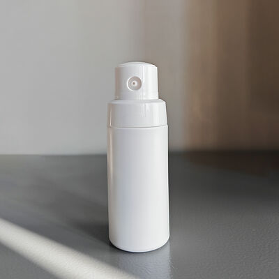 Wholesale Plastic PE Powder Spray Bottle 60g 100g 150g Leak-proof Refillable for Baby Powder