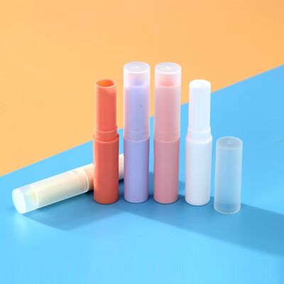 Wholesales 3G Plastic Cylinder Lip Stick Tube Empty Packaging Matte Tube for Lip Care Balm
