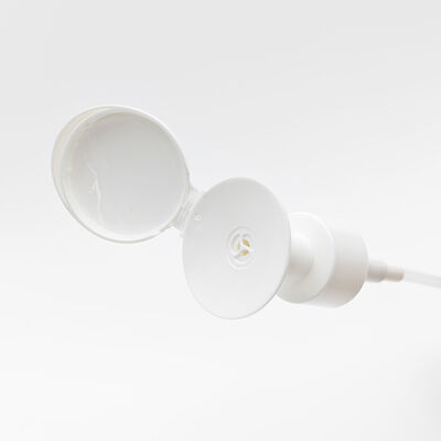 24/410 Plastic Lotion Pump with Leakproof Design and Custom Color for Cosmetic Oil Dispensing